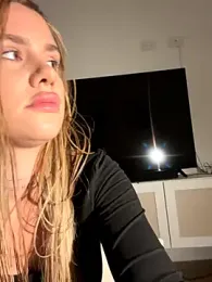 EmiliaCatalina stripchat stream image