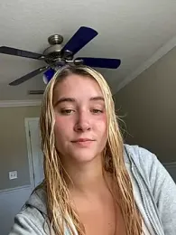 Kaylayoung12 stripchat stream image, 14.09.2025 14:40