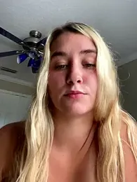 Kaylayoung12 stripchat stream image, 14.09.2025 14:40