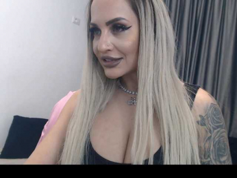 lovelyblondyx stream image