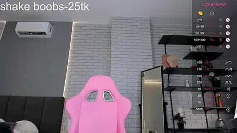 hazel_77 stripchat stream image