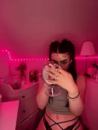 AdelinaAlia stripchat stream image