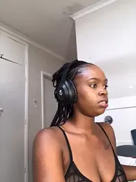 LuciousLips96 stripchat stream image