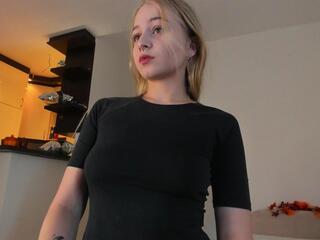 Mia Meowy flirt4free stream image