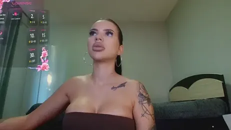 kyliejo18 stripchat stream image