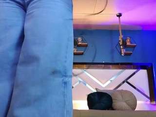 lady-brownn camsoda stream image