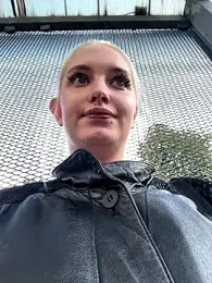 Milkyy_wway stripchat stream image