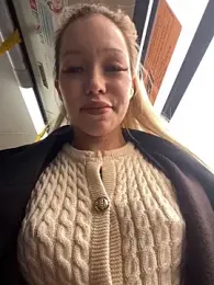 babydolll stripchat stream image