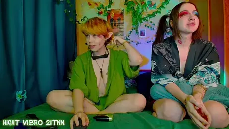 TrickyKitsune stripchat stream image