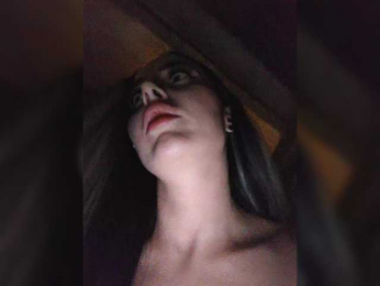 AmaReda bongacams stream image