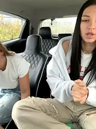 JulliaVegas stripchat stream image