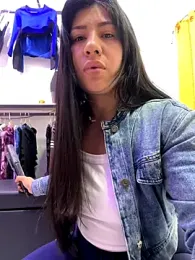 kim_monti stripchat stream image