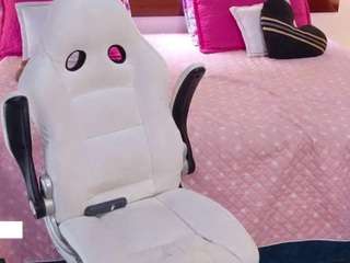 amyhonney camsoda stream image