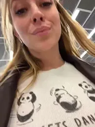 Sweet___Emily stripchat stream image