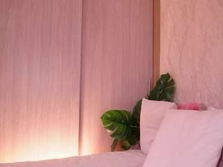 emilybell camsoda stream image