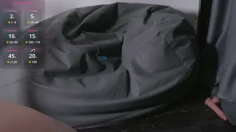 Yu_UwU_ stripchat stream image