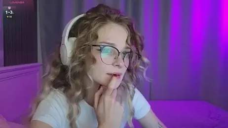 vialeta_baby stripchat stream image