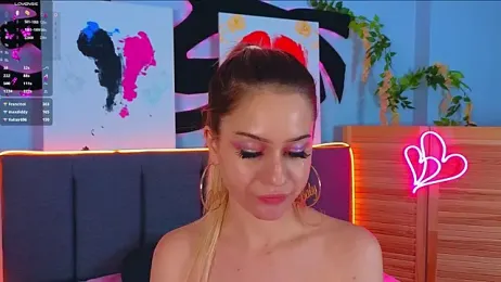 AlinaWalters stripchat stream image