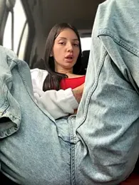 JulliaVegas stripchat stream image