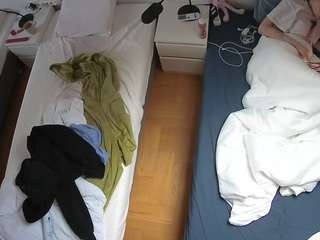 voyeurcam-julmodels-bed-5 camsoda stream image