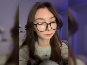 ShyAlya bongacams stream image