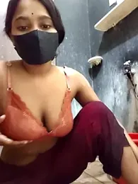Puspita- stripchat stream image, 03.10.2025 17:40