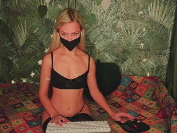 Meeeeow bongacams stream image