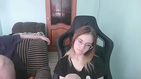 emolina1337 stripchat stream image, 04.10.2025 08:50