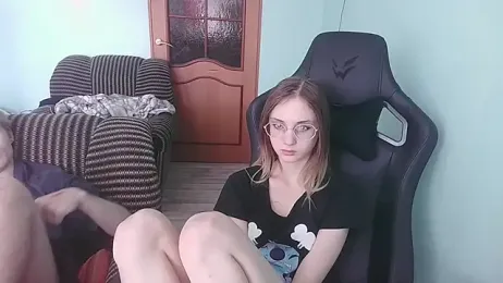 emolina1337 stripchat stream image, 04.10.2025 08:50