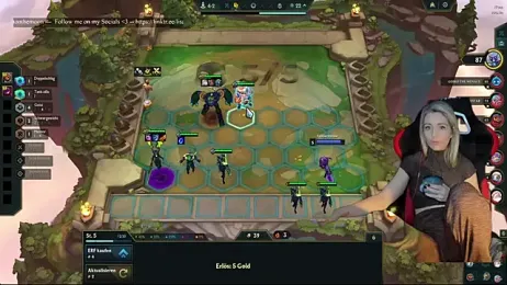 Lisaonthemoon stripchat stream image