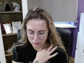 Soft-Zoey bongacams stream image