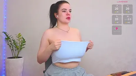 LovlyBambi stripchat stream image