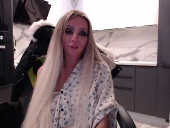 blondalina bongacams stream image