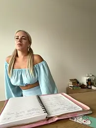 streetdoll stripchat stream image