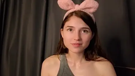 KeikoWideman stripchat stream image