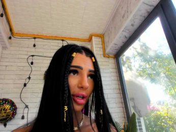 BritneyCharm bongacams stream image