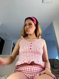 NicoleCut stripchat stream image