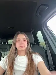 DoriDeluxe66 stripchat stream image