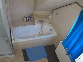 voyeurcam-julmodels-bath-2nd-1 camsoda stream image