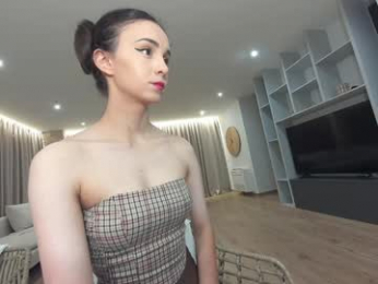 ehotlovea chaturbate stream image