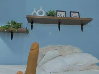 annawelk camsoda stream image