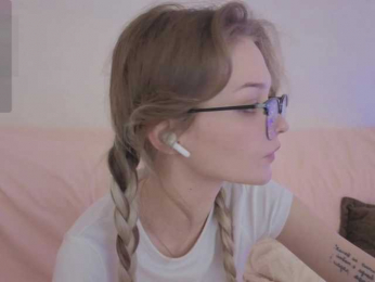 vialeta-baby bongacams stream image