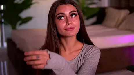 KaylaBray stripchat stream image