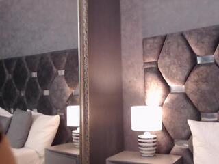 Scarlet Lennox flirt4free stream image