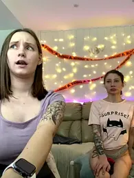 HotCaramellsTV stripchat stream image