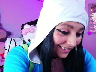 marceliinee camsoda stream image