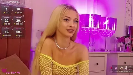 PinkySparks stripchat stream image