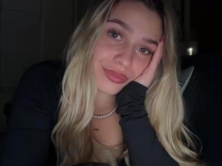 Maci Reynolds flirt4free stream image