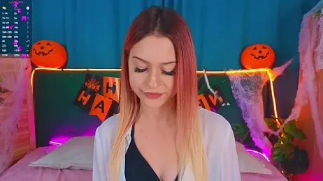 AlinaWalters stripchat stream image