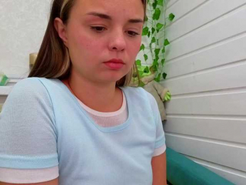 misss-vikki bongacams stream image